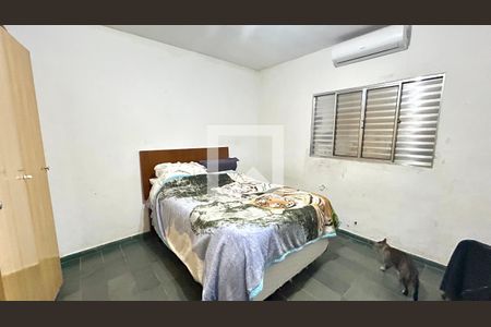Quarto 2 de casa para alugar com 5 quartos, 220m² em Jardim Iv Centenario, Guarulhos