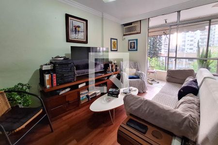Sala de apartamento à venda com 3 quartos, 85m² em Icaraí, Niterói