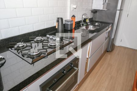 Sala e Cozinha de apartamento para alugar com 2 quartos, 41m² em Lapa de Baixo, São Paulo