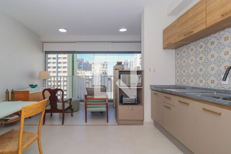 Sala/Cozinha de apartamento para alugar com 1 quarto, 41m² em Pinheiros, São Paulo