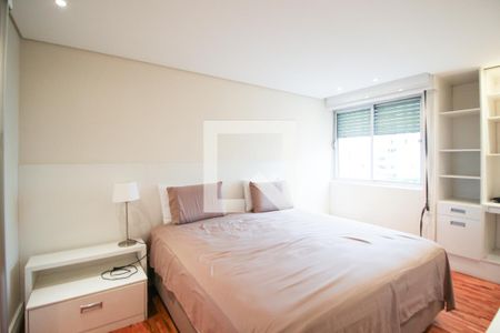 Suíte    de apartamento para alugar com 2 quartos, 96m² em Vila Nova Conceição, São Paulo