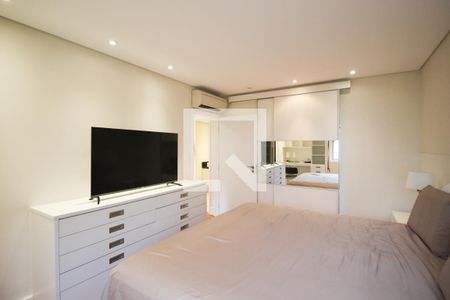Suíte    de apartamento para alugar com 2 quartos, 96m² em Vila Nova Conceição, São Paulo