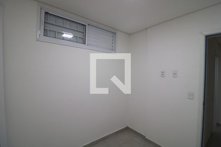 Quarto 2 de apartamento para alugar com 2 quartos, 42m² em Vila Zelina, São Paulo