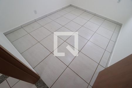 Quarto 1 de apartamento para alugar com 2 quartos, 49m² em Shopping Park, Uberlândia