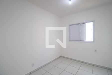 Quarto 1 de apartamento para alugar com 2 quartos, 49m² em Shopping Park, Uberlândia