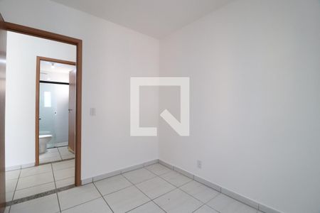 Quarto 1 de apartamento para alugar com 2 quartos, 49m² em Shopping Park, Uberlândia