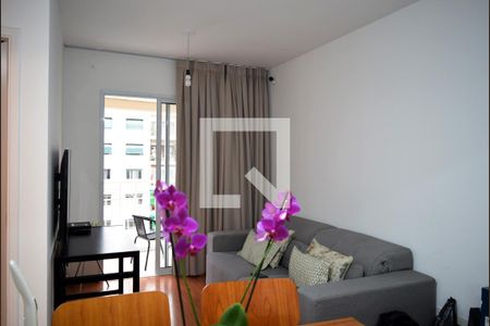 Sala de apartamento para alugar com 2 quartos, 52m² em Pinheiros, São Paulo