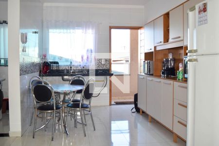 Sala/Cozinha de apartamento para alugar com 2 quartos, 56m² em Vila Aricanduva, São Paulo