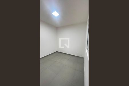 Quarto 2 de apartamento para alugar com 2 quartos, 47m² em Granja Viana, Cotia