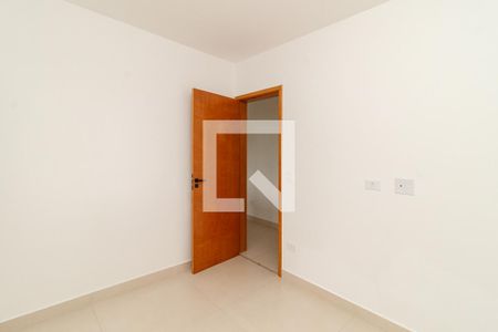 Quarto de apartamento para alugar com 2 quartos, 42m² em Vila Germinal, São Paulo