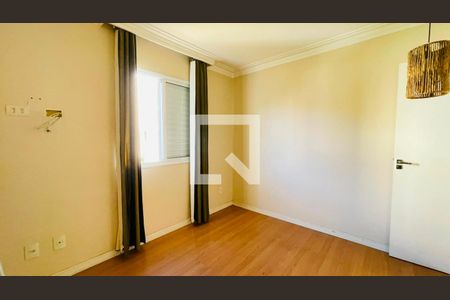 Quarto 1 de apartamento para alugar com 2 quartos, 50m² em Jardim Santa Izabel, Cotia