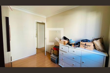 Quarto 2 de apartamento para alugar com 2 quartos, 50m² em Jardim Santa Izabel, Cotia