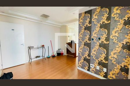 Apartamento para alugar com 2 quartos, 50m² em Jardim Santa Izabel, Cotia