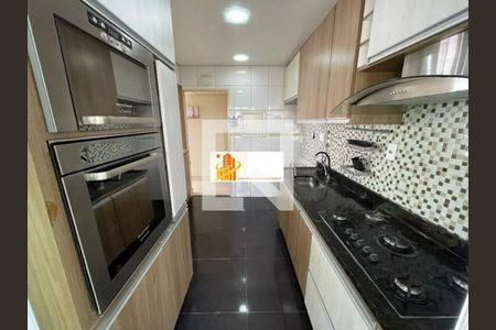 Foto 02 de apartamento à venda com 3 quartos, 75m² em Cidade Ademar, São Paulo