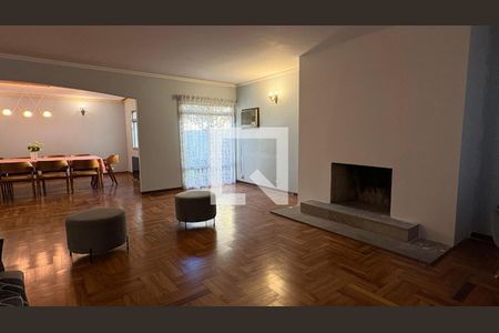 Casa para alugar com 3 quartos, 525m² em Interlagos, São Paulo