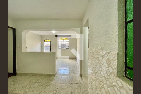 Casa para alugar com 3 quartos, 200m² em Casa Branca, Belo Horizonte