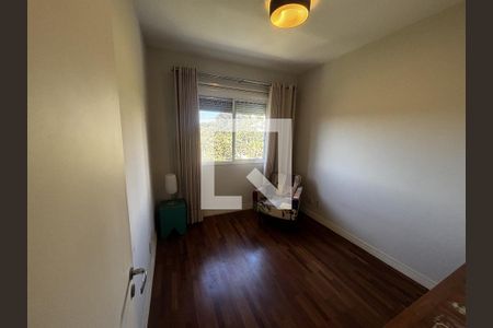 Quarto de casa de condomínio para alugar com 3 quartos, 138m² em Jardim Monte Kemel, São Paulo