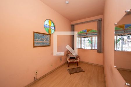 QUARTO1 de casa à venda com 4 quartos, 245m² em Joao Pinheiro , Belo Horizonte