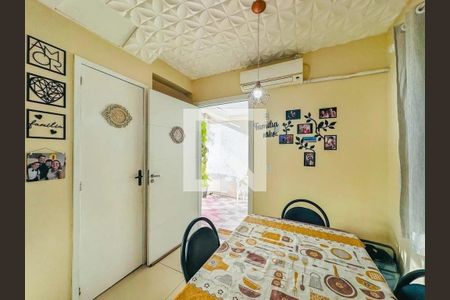 Sala de Jantar de casa de condomínio à venda com 2 quartos, 110m² em Fátima, Canoas