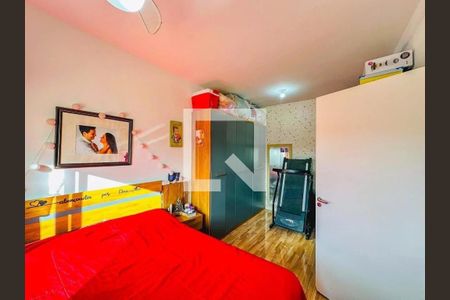 Quarto de casa de condomínio à venda com 2 quartos, 110m² em Fátima, Canoas