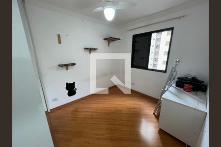 Quarto 1 de apartamento para alugar com 2 quartos, 68m² em Jardim Maria Rosa, Taboão da Serra
