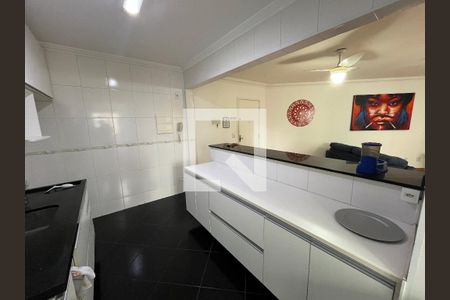 Cozinha de apartamento para alugar com 2 quartos, 68m² em Jardim Maria Rosa, Taboão da Serra