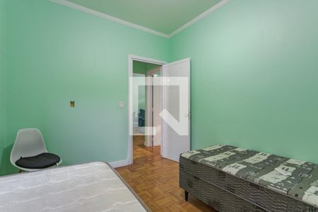 Quarto 2 de apartamento para alugar com 2 quartos, 42m² em São João, Porto Alegre