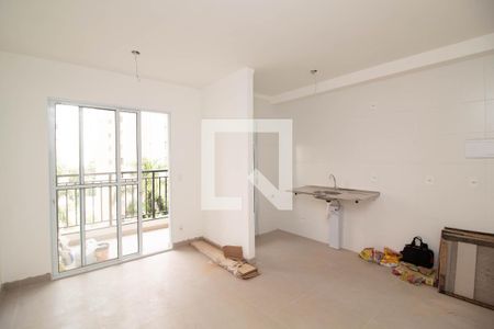 Sala de apartamento para alugar com 2 quartos, 45m² em Macedo, Guarulhos