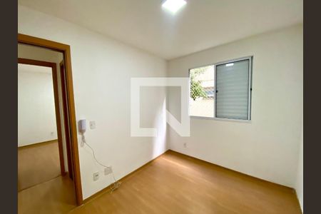 Quarto 2 de apartamento para alugar com 2 quartos, 39m² em Jardim Novo Portugal, Guarulhos