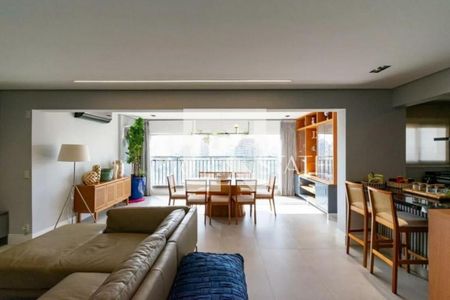 Apartamento à venda com 3 quartos, 300m² em Vila Santa Catarina, São Paulo