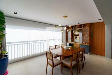 Apartamento à venda com 3 quartos, 300m² em Vila Santa Catarina, São Paulo