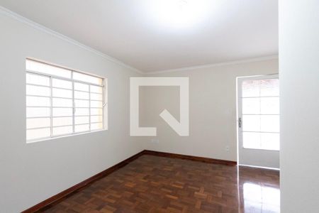 Casa para alugar com 4 quartos, 145m² em Jardim Guaruja, Sorocaba
