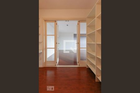Sala de apartamento para alugar com 3 quartos, 130m² em Pinheiros, São Paulo