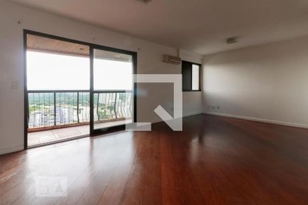 Sala de apartamento para alugar com 3 quartos, 130m² em Pinheiros, São Paulo