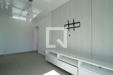 Sala de apartamento para alugar com 2 quartos, 65m² em Saraiva, Uberlândia