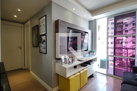 Sala de apartamento para alugar com 2 quartos, 61m² em Gardênia Azul, Rio de Janeiro