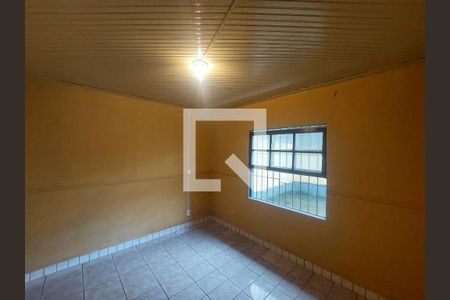Sala de casa para alugar com 2 quartos, 55m² em Jardim Ipanema, São Paulo