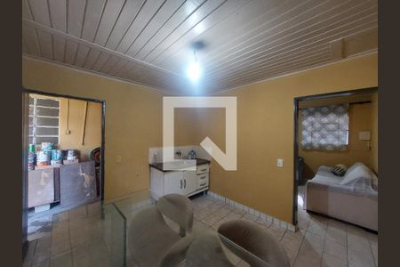 Cozinha de casa para alugar com 2 quartos, 55m² em Jardim Ipanema, São Paulo
