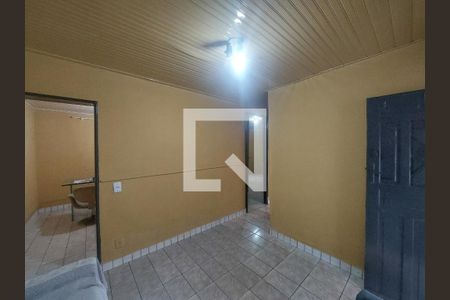 Quarto 1 de casa para alugar com 2 quartos, 55m² em Jardim Ipanema, São Paulo
