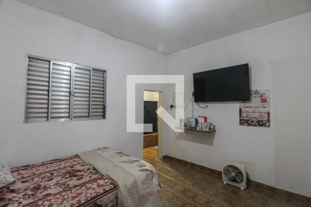 Casa à venda com 4 quartos, 350m² em Parque Santo Eduardo, São Paulo