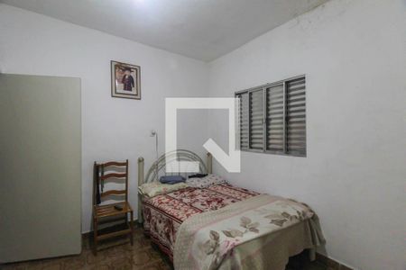 Casa à venda com 4 quartos, 350m² em Parque Santo Eduardo, São Paulo