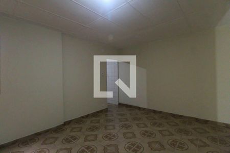 Casa à venda com 4 quartos, 350m² em Parque Santo Eduardo, São Paulo