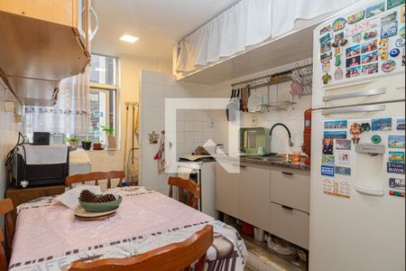 Cozinha de apartamento à venda com 1 quarto, 48m² em Consolação, São Paulo