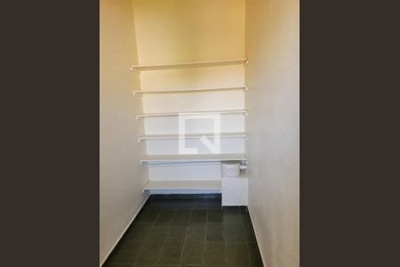 Quarto de casa de condomínio para alugar com 3 quartos, 300m² em Jardim Atlatico, Goiânia