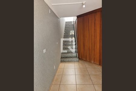 Quarto de casa de condomínio para alugar com 3 quartos, 300m² em Jardim Atlatico, Goiânia