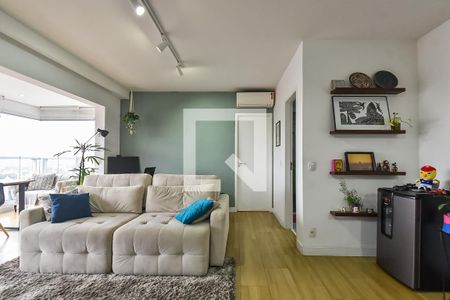 Apartamento à venda com 1 quarto, 68m² em Jardim da Gloria, São Paulo