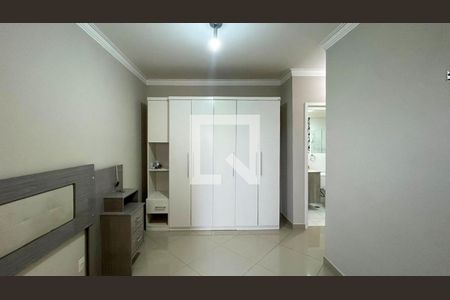 Quarto 1 - Suíte de apartamento para alugar com 3 quartos, 72m² em Vila Romano, São Paulo