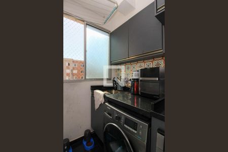 Cozinha/Área de serviço  de apartamento à venda com 2 quartos, 48m² em Campo Limpo, São Paulo