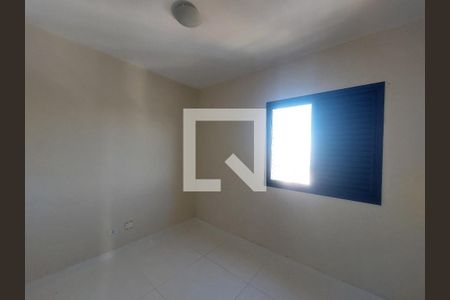 Quarto 1 de apartamento para alugar com 3 quartos, 74m² em Vila do Castelo, São Paulo