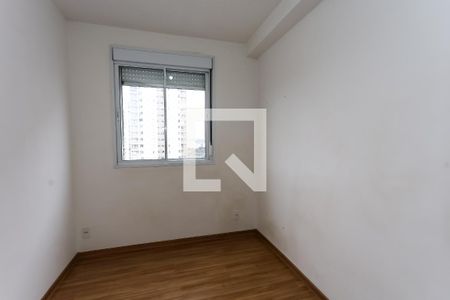 quarto 1 de apartamento para alugar com 2 quartos, 43m² em Jardim Monte Alegre, Taboão da Serra